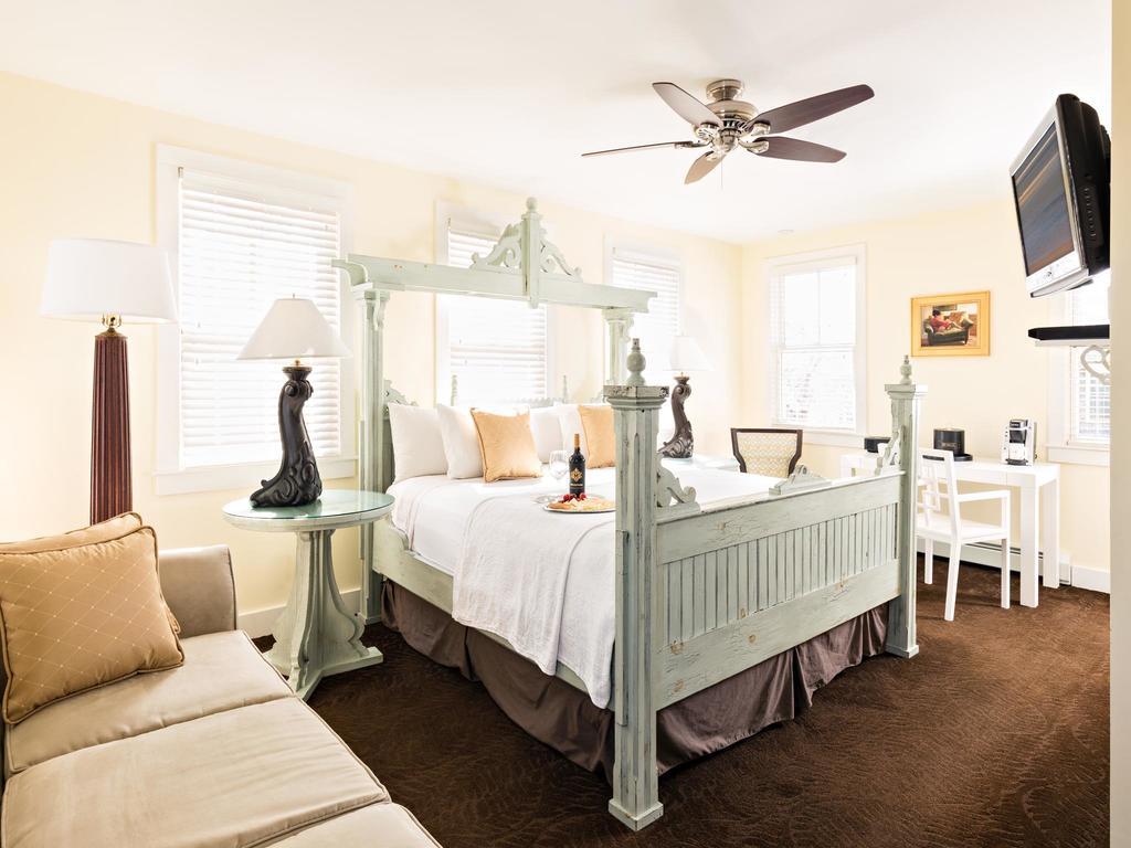 Brass Key Guesthouse Adults Only Provincetown Phòng bức ảnh