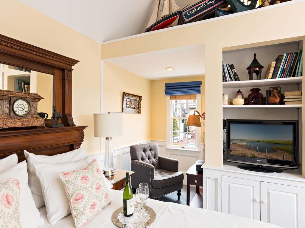 Brass Key Guesthouse Adults Only Provincetown Phòng bức ảnh